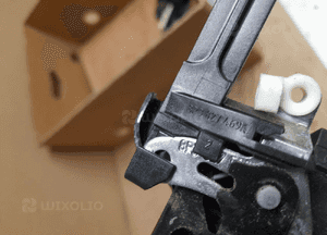 Zamek klapy bagażnika Audi A38P 8P3827469 4