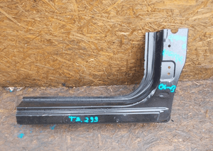 Próg prawy nissan qashqai 06-13