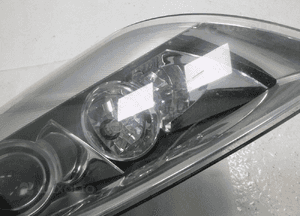 Audi Q7 lampa przód prawa przednia 9 pin xenon 14