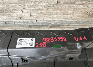 Pas przedni wlot żaluzja bmw X1 U11 9883599 nowa oryginalna 3