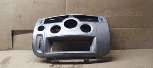 Kratka nawiewu środkowa Renault Scenic II 5