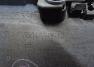 Toyota avensis lift T29 klapy tył 76811-05140 4U3 10