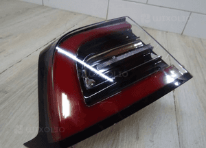 TESLA MODEL 3 LAMPA lewa  tył  TYLNA w klapę  1077401 LLU 5
