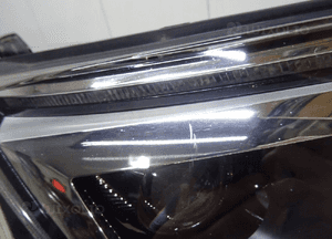 Lampa prawy przód full led toyota RAV4 iv 16- lift 4