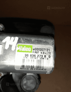 SILNICZEK WYCIERACZKI TYŁ CITROEN DS3 nr 9683627380 2