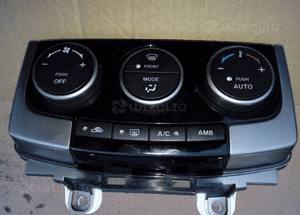 Mazda 5 panel sterowania nawiewu 1