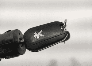 STACYJKA KLUCZYK PILOT PEUGEOT 208 I 9663123380 2012-2019 EUROPA 4