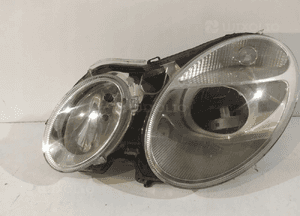 MERCEDES E W211 Lampa przednia / szkło L - 15179 1
