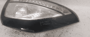 .  TYL TYLNA LAMPA PRAWA MAZDA 5 SPORT LIFT 3