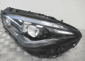 Lampa przednia przód lewa mercedes cla W118 X118 C118 full led 2019 6