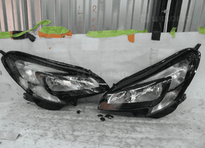 Opel corsa e lampa przednia lewa 1