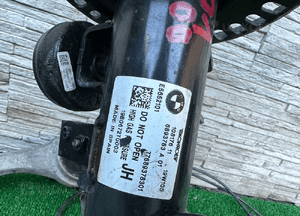 Zwrotnica wahacze amortyzator bmw X3 G01 6893783 6882597 3