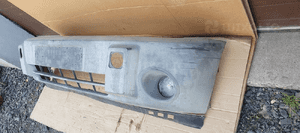 Zderzak przód przedni Ford Transit Connect 3