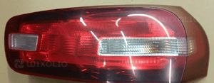 Citroen C4 Picasso II lampa tył tylna prawa lewa w klapę 1