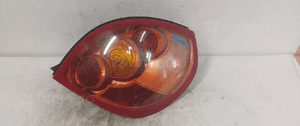 .  TYL TYLNA LAMPA PRAWA NISSAN ALMERA N16 LIFT 2