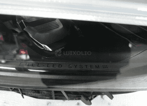 Volvo XC60 ii lift idealna full led lampa przednia prawa 7