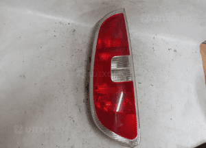 Tyl tylna lampa lewa skoda roomster 1