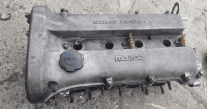 Mazda 323 323f ba 1.8 16V Dekiel Pokrywa zaworów 2