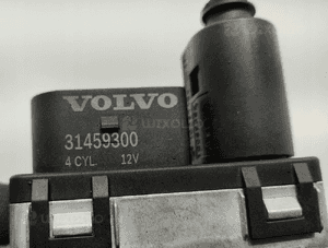 Przekaźnik świec żarowych volvo V40 D2 ii 2.0 d 31459300 2016-2019 lift 5