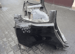 Prawy błotnik peugeot 5008 1