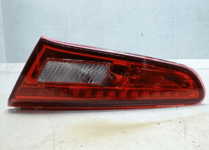 Alfa romeo gulietta lampa tylna tył prawa w klape 3