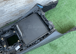 Tunel środkowy podłokietnik bmw X3 G01 4