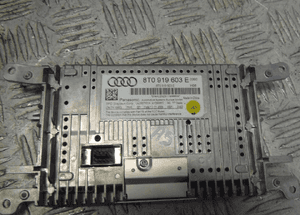 Wyświetlacz ekran mmi 8T0919603E A4 B8 A5 8T 3