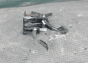 Pedał 1J1721111C Pedały Hamulca Gazu Stelaż Mocowanie Europa VW Golf IV 4 Seat Leon I 1 Audi A3 8L Skoda 20