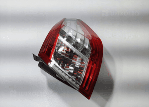 Lampa prawa tył tylna błotnika peugeot 508 i sw kombi 2010-2014 3