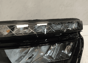 Skoda kamiq lampy reflektory przód przednie lampa reflektor lewa prawa 18