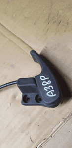 Linka dźwignia rączka otwierania maski Audi VW Skoda Seat 1H1823533 8