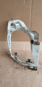Mocowanie lampy okular prawy przód Ford Transit MK7 1