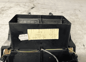 Panel sterowania klimatyzacji kratki nawiew Mercedes A2118302090 7