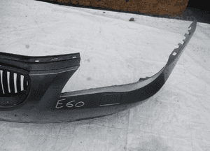 Zderzak przód bmw E60 xenox pdc 4