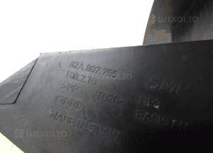 Audi A1 spryskiwacz lampy lewy 82A955101A 7