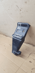 Mocowanie ślizg zderzaka prawy tył Mercedes GL X166 W166 A1668850240 3
