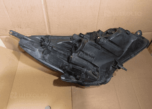Lampa lewy przód opel corsa e X15 4
