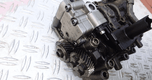POMPA OLEJU AUDI 2.0 TDI CAH 03L103537 RADOM 2