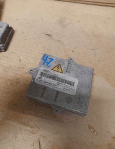 Przetwornica Xenon Ford Galaxy 1S71-12B655-AA 1307329064 1