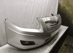 Zderzak przód przedni | toyota avensis T25 lift fl halogeny 1C0 2