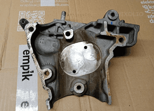 Osłona obudowa rozrządu łapa silnika Suzuki Vitara II 1.6 DDIS 15- 55255629 3