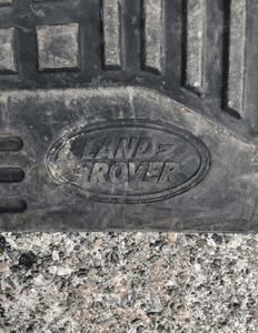 Dywanik przedni prawy oryginalny Land Rover Discovery 3 III 2