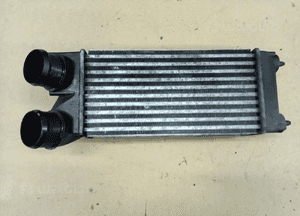 Peugeot 307 Citroen C4 I Picasso intercooler chlodnica powietrza 07 1.6 2.0 HDI THP 1