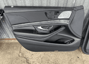 MERCEDES S 222 tapicerka drzwi boczek Bumaster  boczki przód tył long czarna  skóra ambilight 5