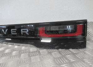 Blenda klapy lampa tylna tył range rover velar L560 led 2017- 9
