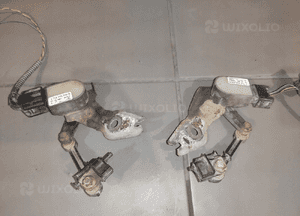 AUDI Q7 4L LIFT CZUJNIK POZIOMOWANIA ŚWIATEŁ LAMP LEWY PRAWY PRZÓD ORYGINAŁ 2