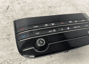 Panel klimatyzacji GX73-18C858-HF jaguar xe X760 2