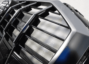 Audi Q3 83A 83F grill atrapa chłodnicy czarny chrom nowy oryginał 8
