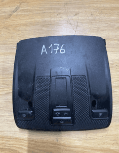 MERCEDES A 176 lampka sufitowa amg czarna 2