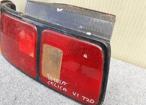 LAMPA TYŁ TYLNA LEWA TOYOTA CELICA VI T20 ORYGINAŁ 2